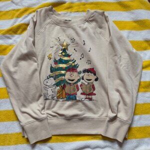 Festive Christmas Sweatshirt with Cartoon Print Charlie Brown
